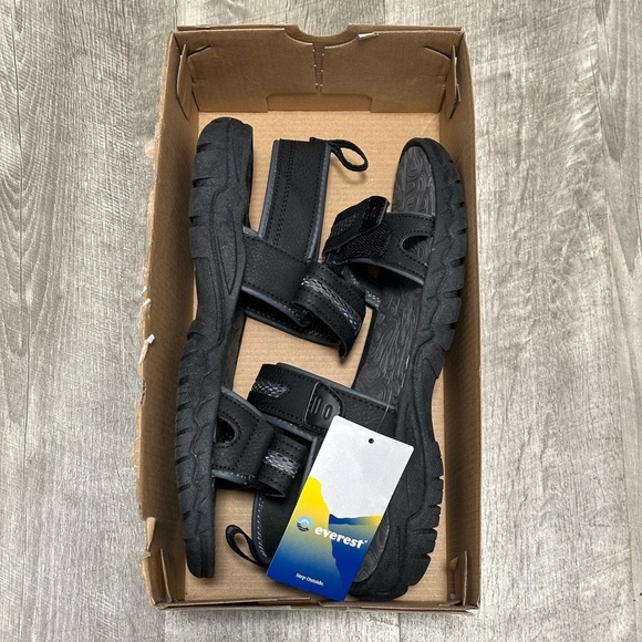 Men’s Everest Lykken Size 9 Sandals Velcro Straps Black Casual Rugged New in Box - Picture 5 of 7